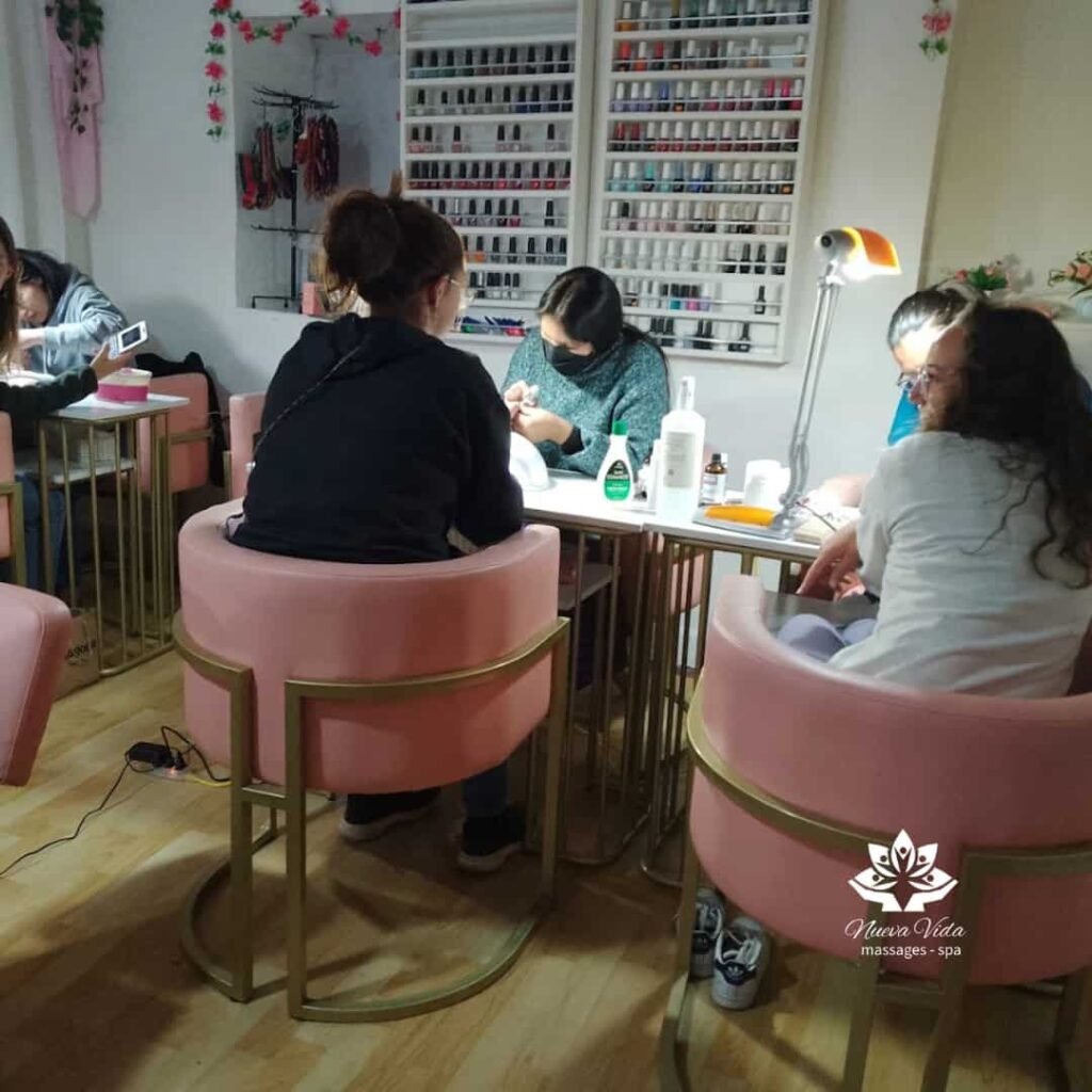 Manicura en Cusco