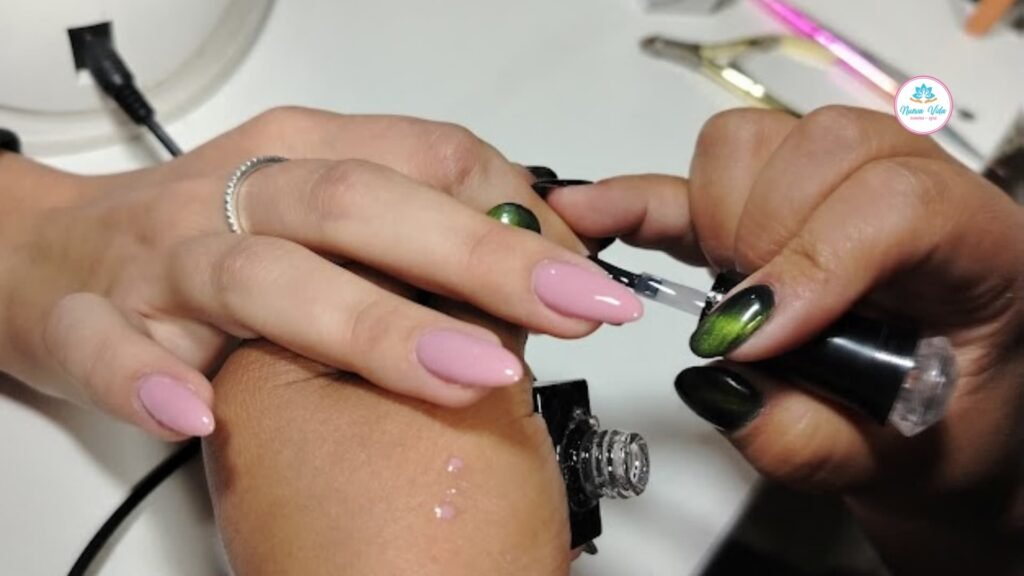 Manicura en Gel Pintado en Cusco